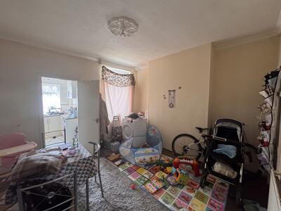 Picture 8